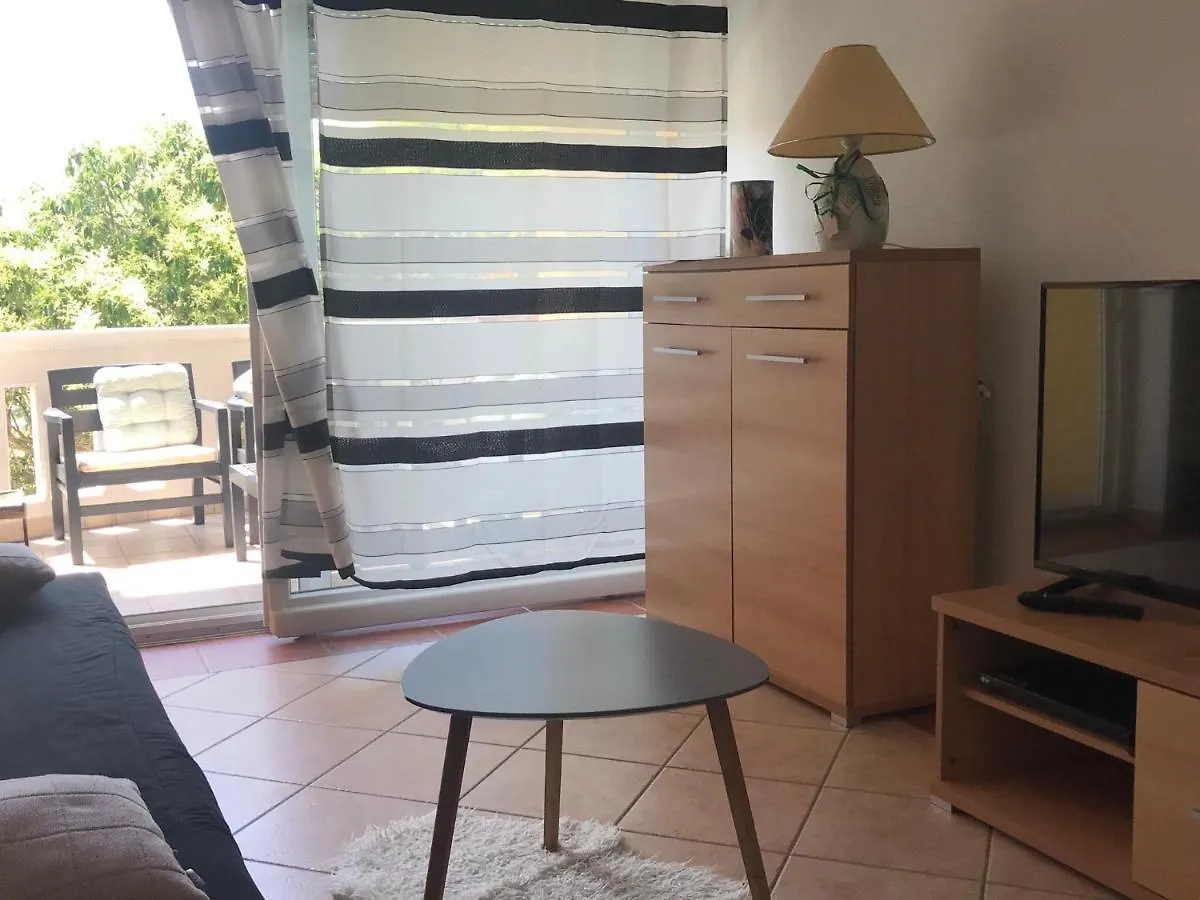 Apartment Emi Pula