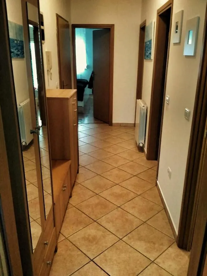 Apartment Emi Pula
