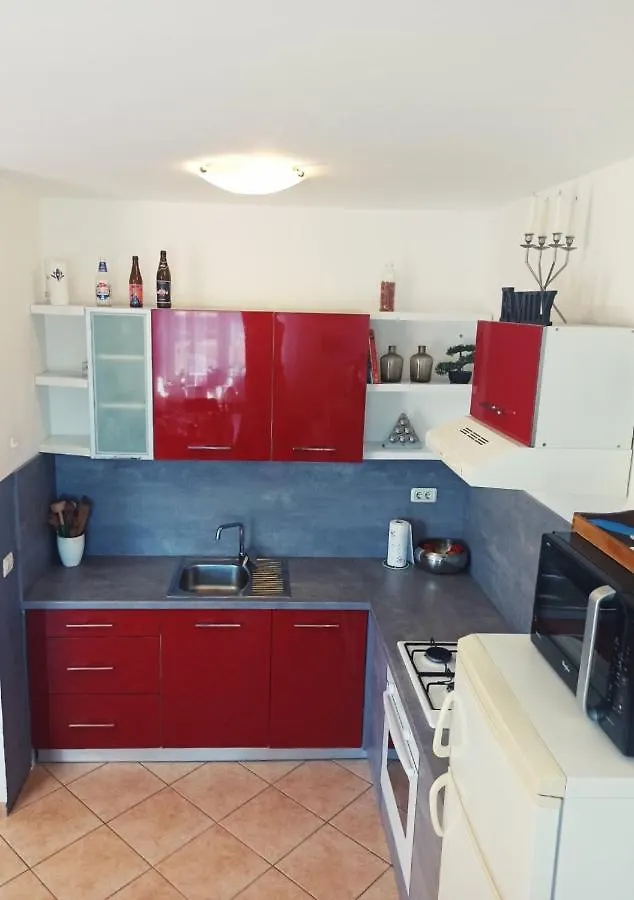 Apartment Emi Pula
